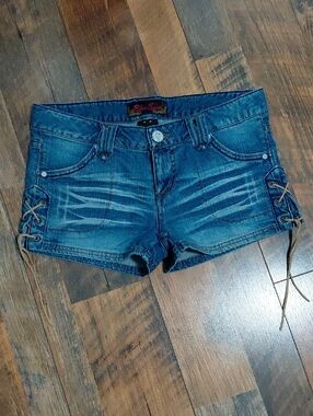 Blue Spice Distressed Blue Denim Lace-Up Short Shorts Size 7